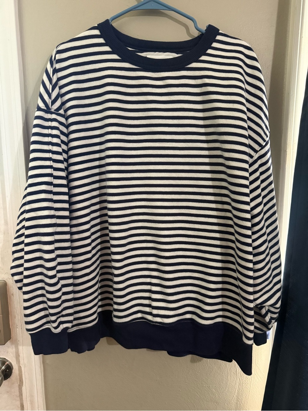 Women’s large aerie Striped Navy and White Crewneck Sweater - Picture 1 of 4